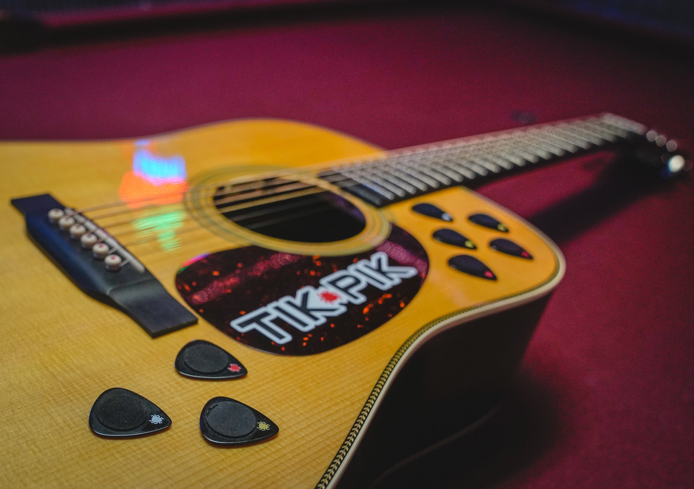 TIK PIK | The Pick That Sticks – TIKPIK